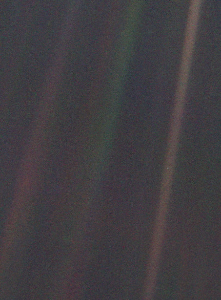 The Pale Blue Dot of Earth (Courtesy: NASA / JPL)